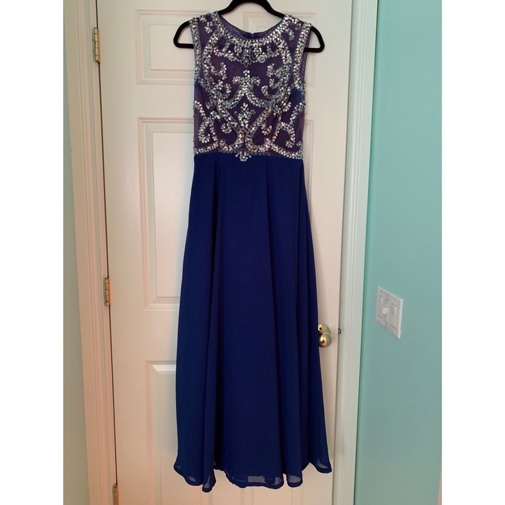 BEAUTIFUL BLUE PROM DRESS